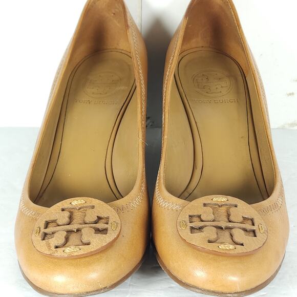 Tory Burch Women’s Sally US7,5M Brown Leather Logo Closed Toe Wedge Pumps Shoes - Picture 5 of 16